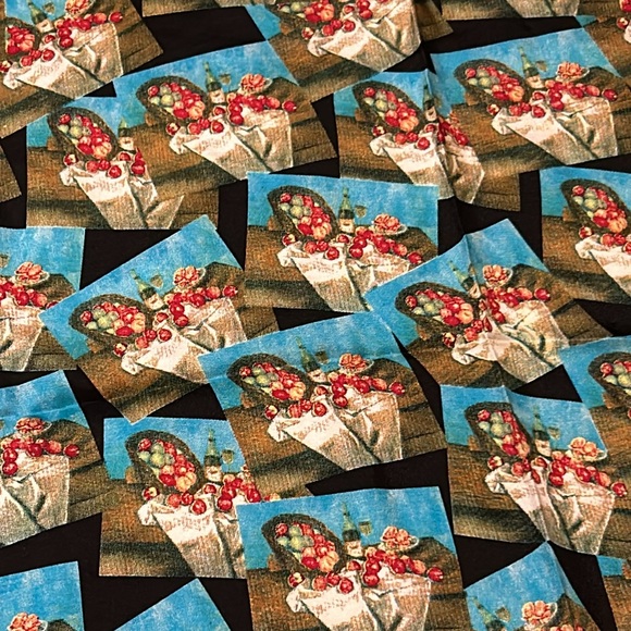 Silk scarf Classic- black background with apple still life paintings silk - Picture 3 of 7